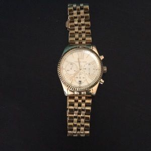 Michael Kors Women’s Lexington watch